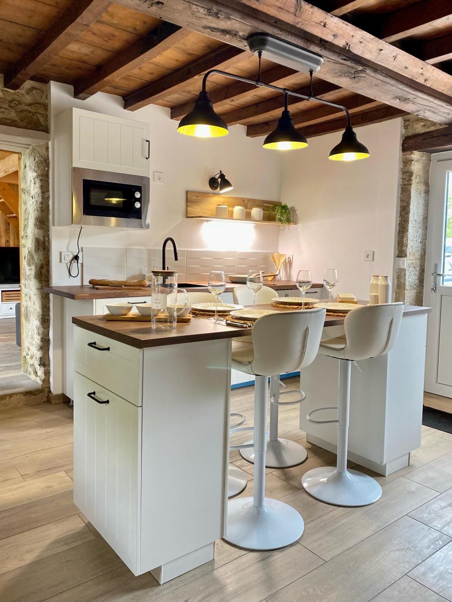 Aux Petites Portes Du Morvan Montlay-en-Auxois ภายนอก รูปภาพ